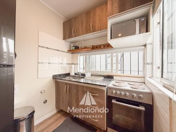 PH de 2 ambientes con patio y terraza propia con parrilla. CAISAMAR