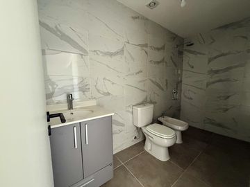 Departamento en  Moreno Center