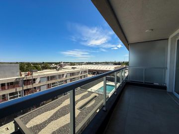 Departamento en  Moreno Center