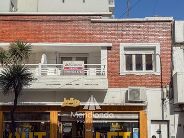 PH 3 amb.   dep. con balcón terraza al frente y terraza propia. Zona Aldrey.