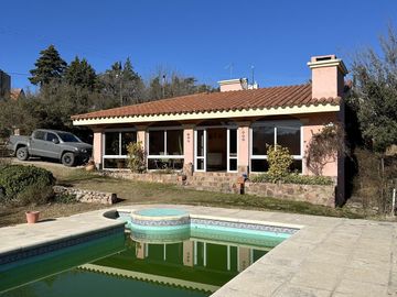 Casa en  Comuna Estancia Vieja Carlos Paz