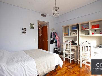 VENTA PISO ALTO AL CONTRAFRENTE 4 AMBIENTES PALERMO CON COCHERA DOBLE Y BAULERA AMENITIES