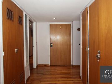 VENTA PISO ALTO AL CONTRAFRENTE 4 AMBIENTES PALERMO CON COCHERA DOBLE Y BAULERA AMENITIES