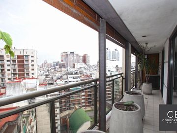 VENTA PISO ALTO AL CONTRAFRENTE 4 AMBIENTES PALERMO CON COCHERA DOBLE Y BAULERA AMENITIES