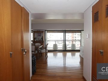 VENTA PISO ALTO AL CONTRAFRENTE 4 AMBIENTES PALERMO CON COCHERA DOBLE Y BAULERA AMENITIES