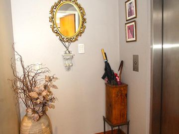 VENTA PISO ALTO AL CONTRAFRENTE 4 AMBIENTES PALERMO CON COCHERA DOBLE Y BAULERA AMENITIES