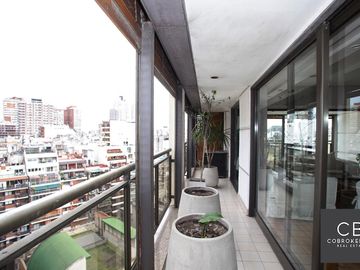 VENTA PISO ALTO AL CONTRAFRENTE 4 AMBIENTES PALERMO CON COCHERA DOBLE Y BAULERA AMENITIES