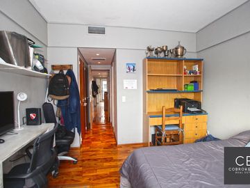 VENTA PISO ALTO AL CONTRAFRENTE 4 AMBIENTES PALERMO CON COCHERA DOBLE Y BAULERA AMENITIES
