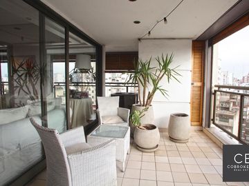 VENTA PISO ALTO AL CONTRAFRENTE 4 AMBIENTES PALERMO CON COCHERA DOBLE Y BAULERA AMENITIES