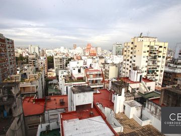 VENTA PISO ALTO AL CONTRAFRENTE 4 AMBIENTES PALERMO CON COCHERA DOBLE Y BAULERA AMENITIES