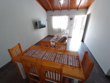 Casa en venta - 2 Dormitorios 1 Baño - San Clemente del Tuyú
