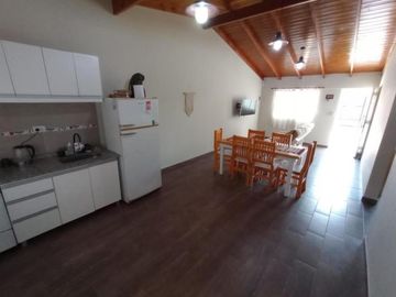 Casa en venta - 2 Dormitorios 1 Baño - San Clemente del Tuyú