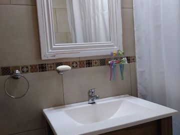 Casa en venta - 2 Dormitorios 1 Baño - San Clemente del Tuyú