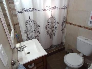 Casa en venta - 2 Dormitorios 1 Baño - San Clemente del Tuyú