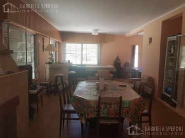 Quinta 3 ambientes VENTA Abasto