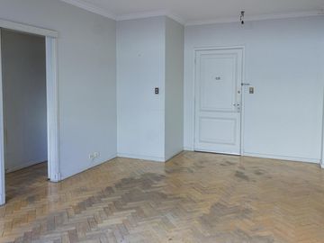 VENTA DEPARTAMENTO 4 AMBIENTES CON DEPENDENCIA OPORTUNIDAD  EN PALERMO - Apto credito hipotecario