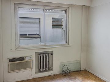 VENTA DEPARTAMENTO 4 AMBIENTES CON DEPENDENCIA OPORTUNIDAD  EN PALERMO - Apto credito hipotecario