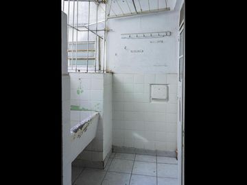 VENTA DEPARTAMENTO 4 AMBIENTES CON DEPENDENCIA OPORTUNIDAD  EN PALERMO - Apto credito hipotecario