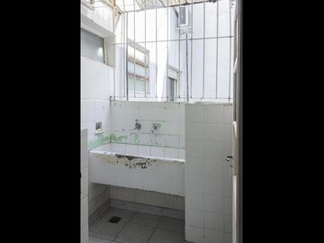 VENTA DEPARTAMENTO 4 AMBIENTES CON DEPENDENCIA OPORTUNIDAD  EN PALERMO - Apto credito hipotecario