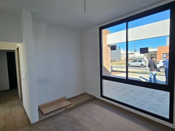 Casa en Rincones de Manantiales planta baja dos dormitorios