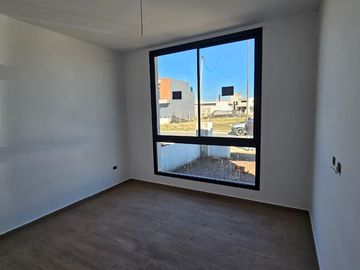 Casa en Rincones de Manantiales planta baja dos dormitorios