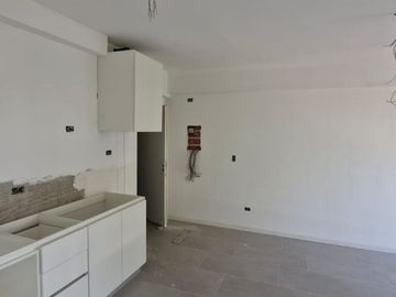 Venta Depto 2 Ambientes c/Cochera Tortugas Golfers