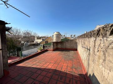 VENTA PH 3 ambientes en Barracas