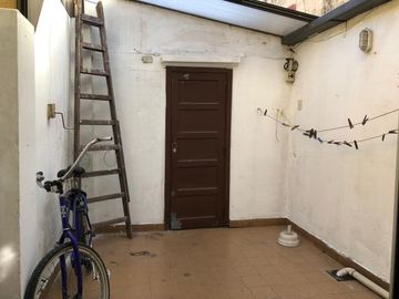 VENTA PH 3 ambientes en Barracas