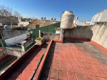 VENTA PH 3 ambientes en Barracas