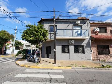 VENTA Casa 4amb terraza REFACCIONADA Florida