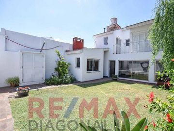 CASAS EN VENTA LA PLATA