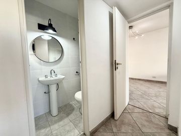 DEPARTAMENTO 4 AMB CON COCHERA EN LANUSITA