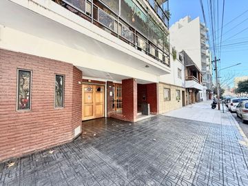 DEPARTAMENTO 4 AMB CON COCHERA EN LANUSITA