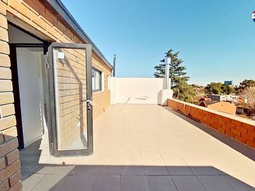 Depto Venta Duplex 3 amb con Terraza coch. V López