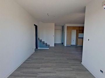 Depto Venta Duplex 3 amb con Terraza coch. V López