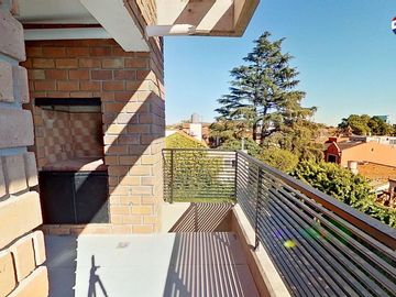 Depto Venta Duplex 3 amb con Terraza coch. V López