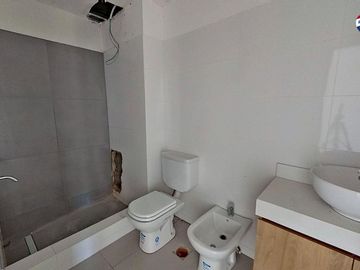 Departamento en Venta. 2 amb. c/ cochera V. López