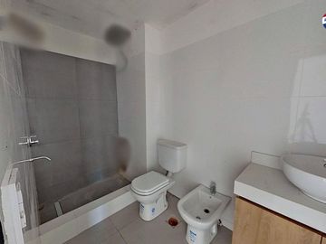 Departamento en Venta. 2 amb. c/ cochera V. López