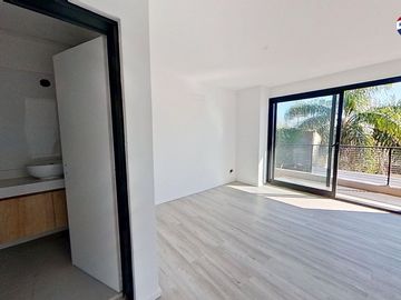 Departamento en Venta. 2 amb. c/ cochera V. López