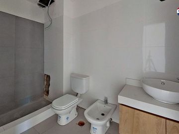 Departamento en Venta. 2 amb. c/ cochera V. López