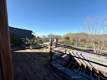 Venta Exclusivo Triplex en el bajo de La Lucila