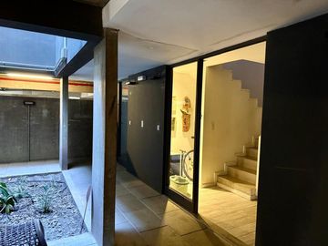 Venta Exclusivo Triplex en el bajo de La Lucila