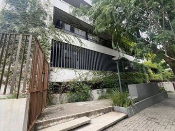 Venta Exclusivo Triplex en el bajo de La Lucila