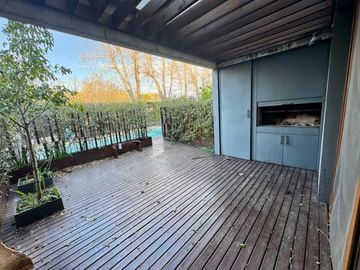 Venta Exclusivo Triplex en el bajo de La Lucila