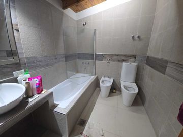 VENTA PH 3 DORMITORIOS, ALTOS DEL RUCACHE