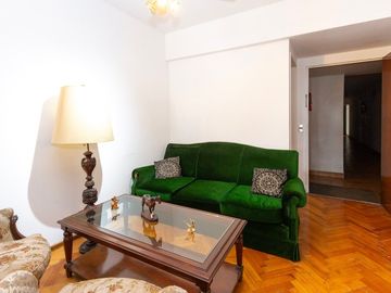 VENTA, DEPARTAMENTO 4 AMBIENTES C/BAICON AL FRENTE