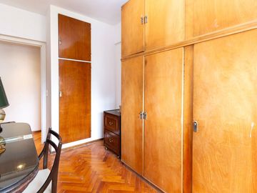 VENTA, DEPARTAMENTO 4 AMBIENTES C/BAICON AL FRENTE