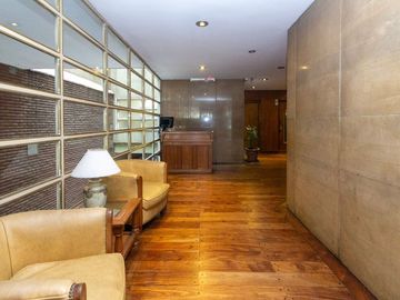 VENTA, DEPARTAMENTO 4 AMBIENTES C/BAICON AL FRENTE