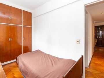 VENTA, DEPARTAMENTO 4 AMBIENTES C/BAICON AL FRENTE