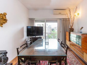 VENTA, DEPARTAMENTO 4 AMBIENTES C/BAICON AL FRENTE